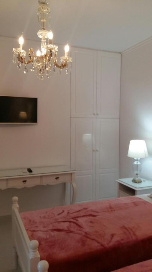 Nn Deluxe Room Near Athens Airport Szpáta Kültér fotó