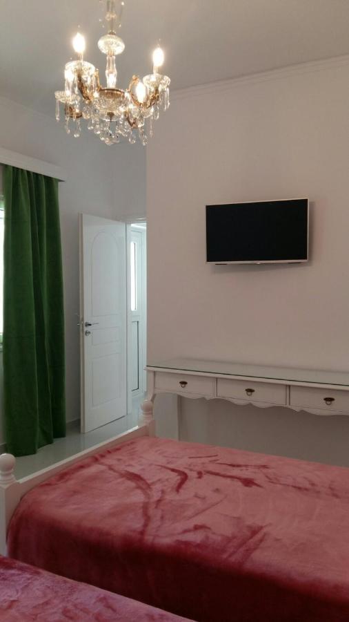 Nn Deluxe Room Near Athens Airport Szpáta Kültér fotó